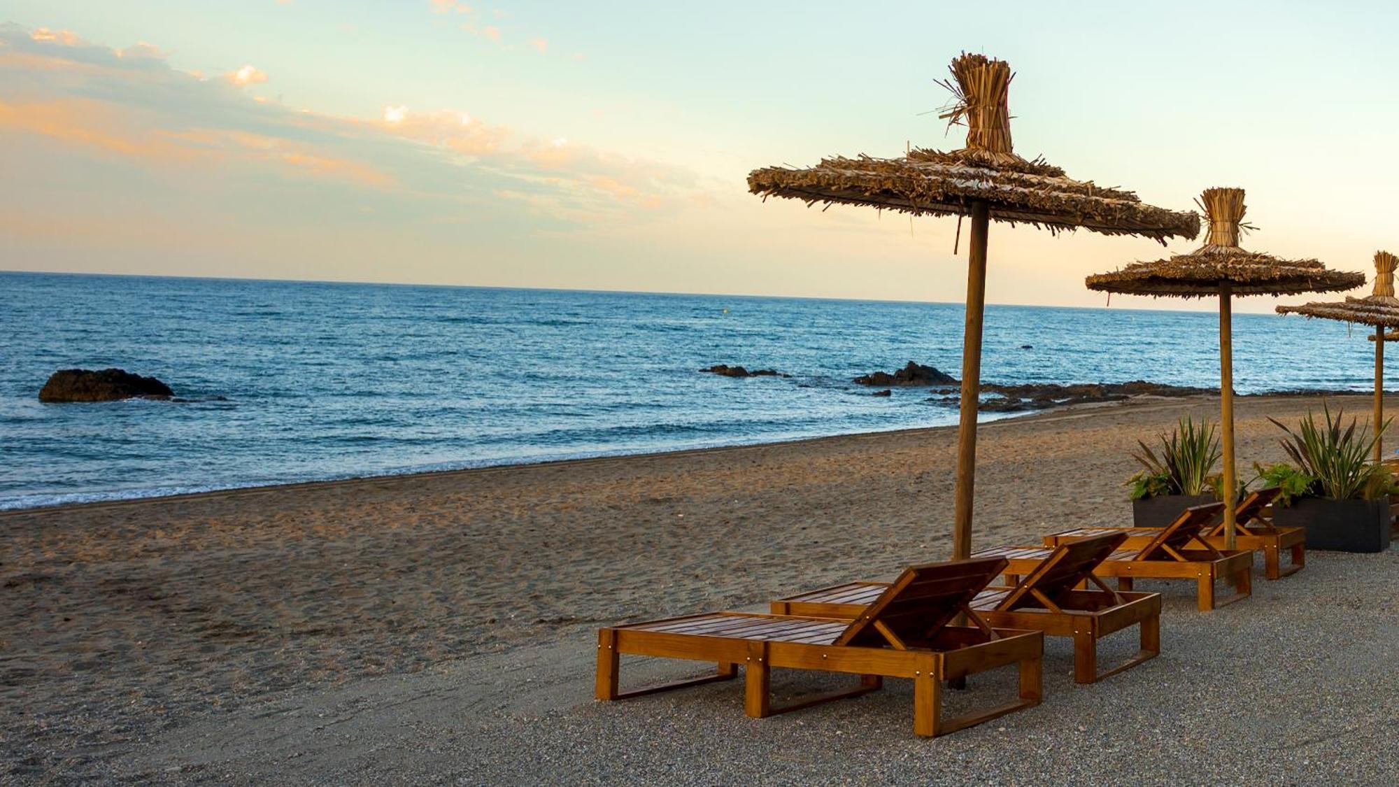 Beach Side Apartments Calahonda Ситио-де-Калаонда Экстерьер фото